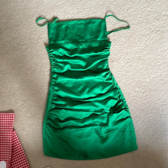 Dresses & Skirts - Runaway label emerald green silk dress